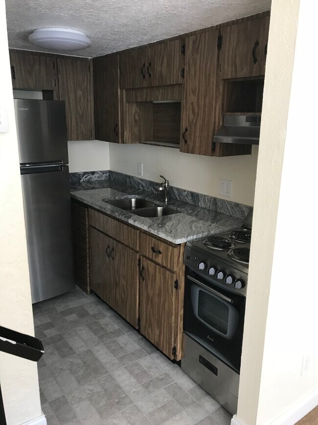 Kitchen - 2800 1st Street North