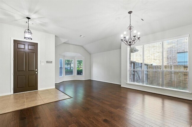 Foto del edificio - 7019 Dewberry Shores Ln