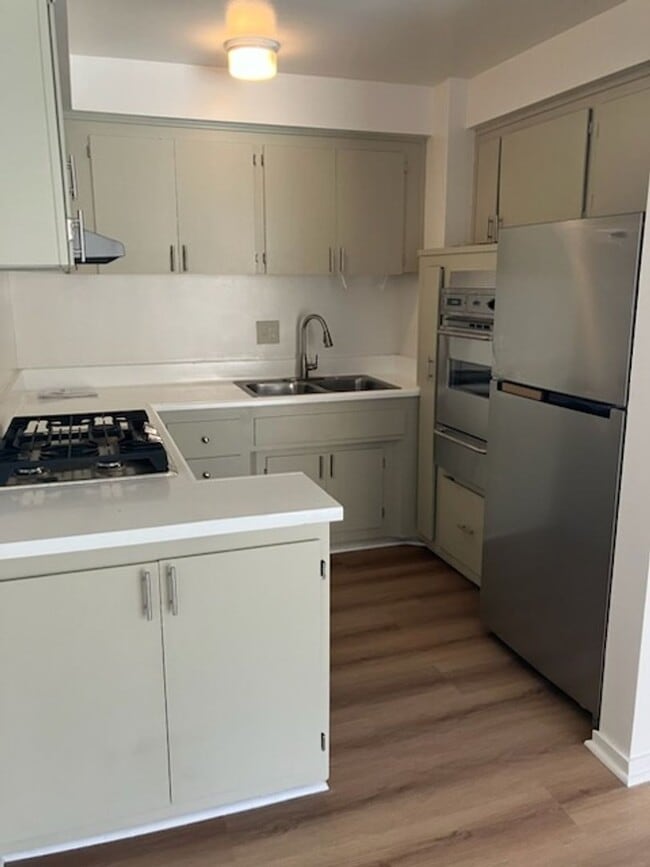 Photo - 1134 North Clark Street Apartment