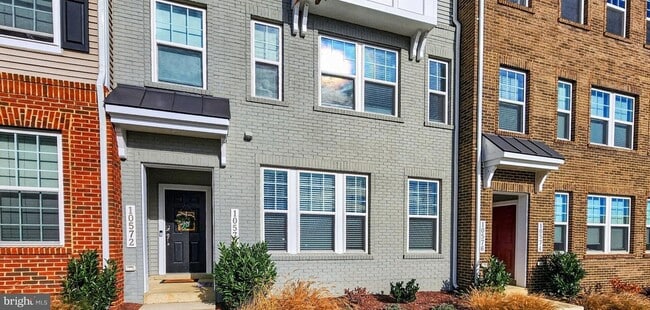 Photo - 10570 Sally Ride Ln Townhome