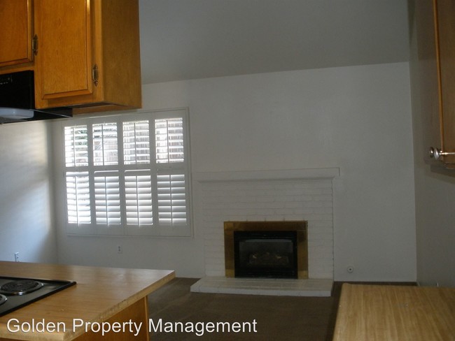 Building Photo - 7251 Oakham Way