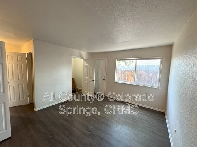 Building Photo - 4331 Ericson Dr