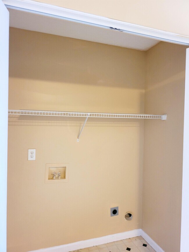 Foto del edificio - 7 Sterling Ridge Ct