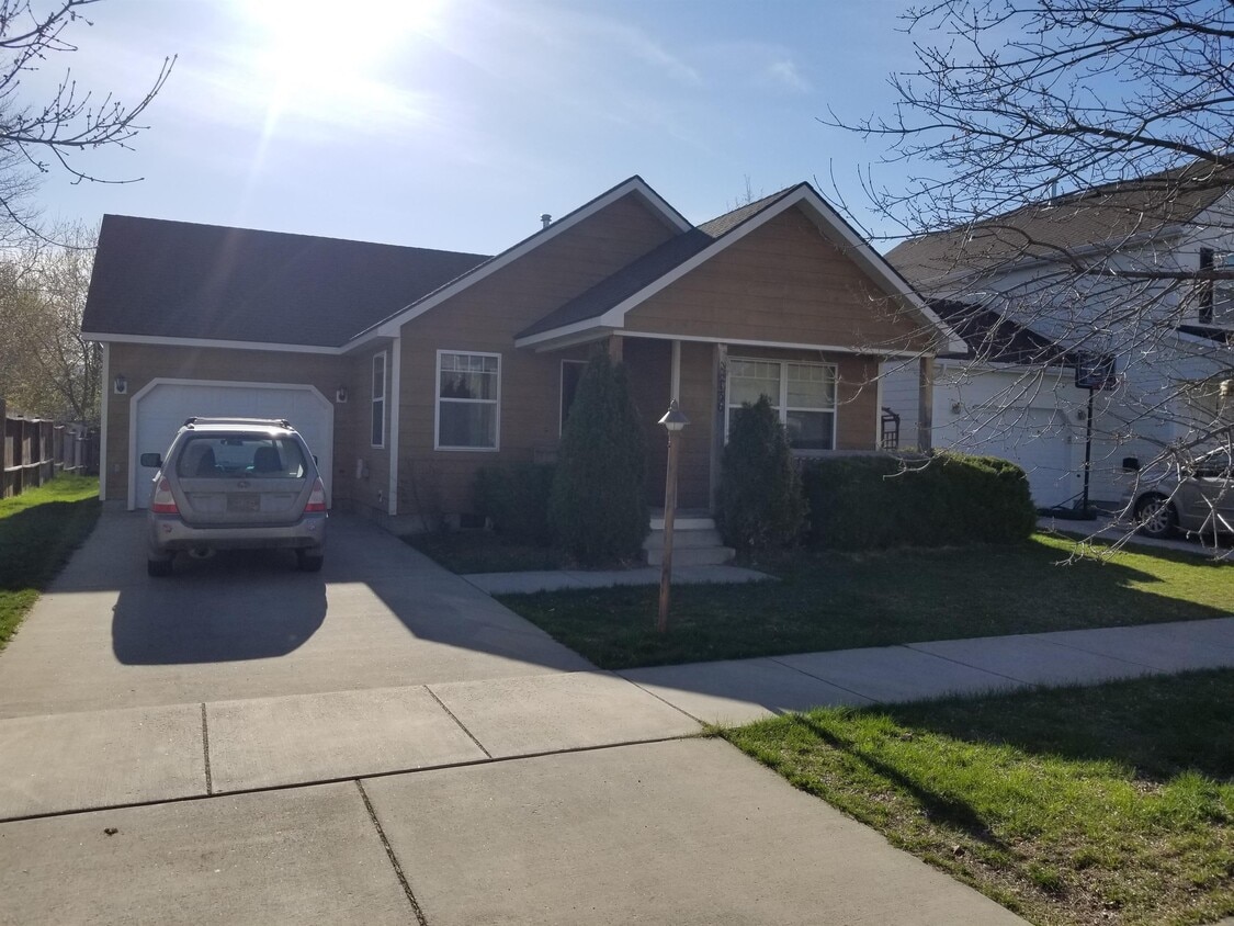 136 Meadow Brook Ln, Belgrade, MT 59714 House Rental in Belgrade, MT