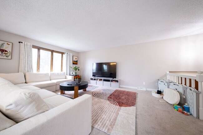 Foto del edificio - 16503 Franklin Trail SE