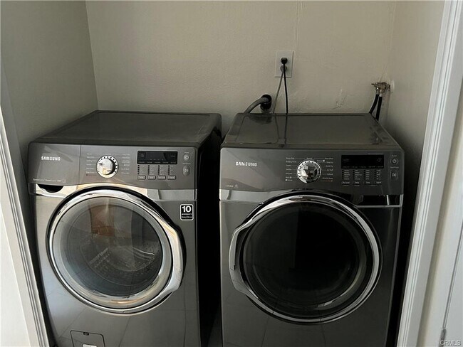 Foto del edificio - 13112 Moorpark St