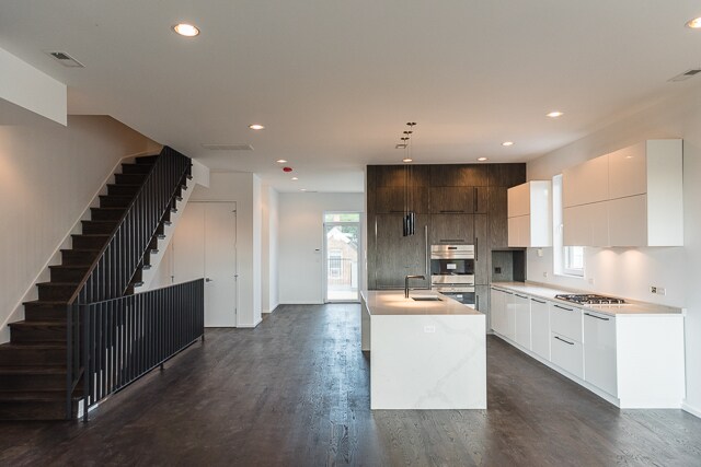 Foto del edificio - 1617 N Ashland Ave