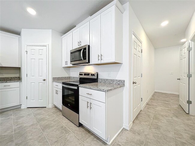 Building Photo - 2113 Crape Jasmine Ln