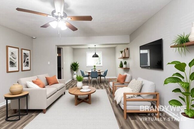 Foto del edificio - 1579 Purcell Cir