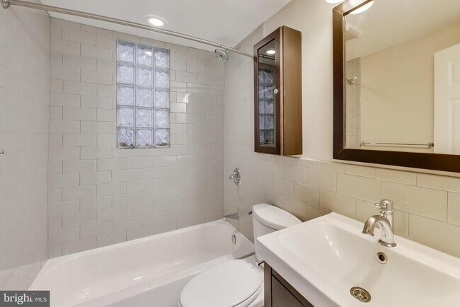 Foto del edificio - 1724 21st St NW