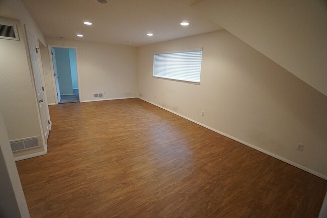 Foto del edificio - 3742 S Sherman St