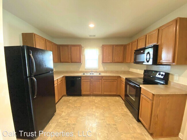 Building Photo - 3 br, 2 bath House - 136 McGrady Drive
