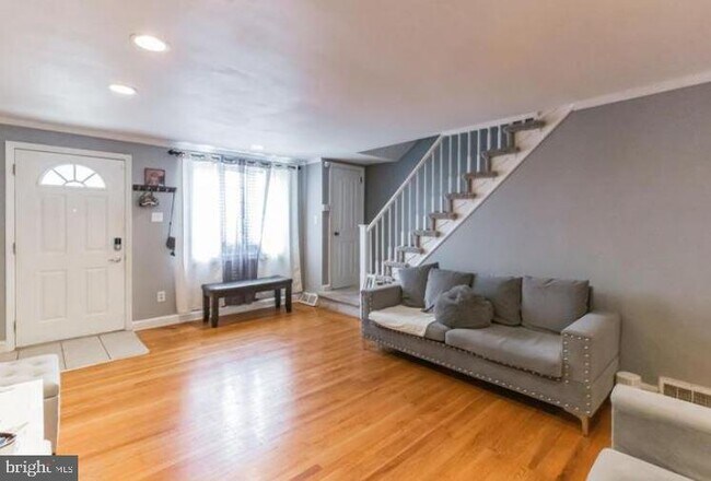 Foto del edificio - 7506 Sherwood Rd