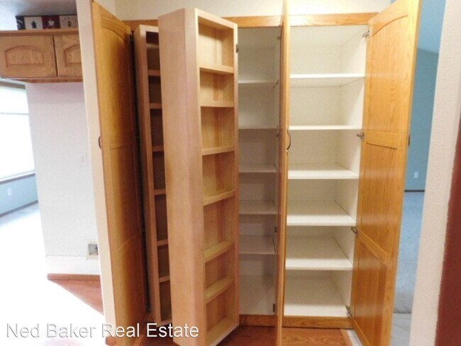 Foto del edificio - 3 br, 2 bath House - 3248 18th Ave. SE
