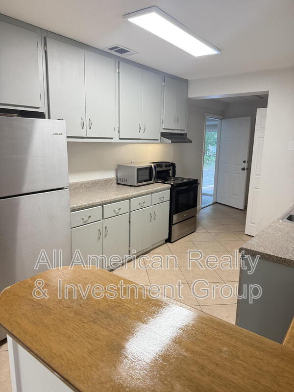 Foto del edificio - 406 Ed St