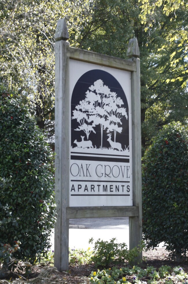 Oak Grove Apartments 408 Trotman Way Chesapeake, VA