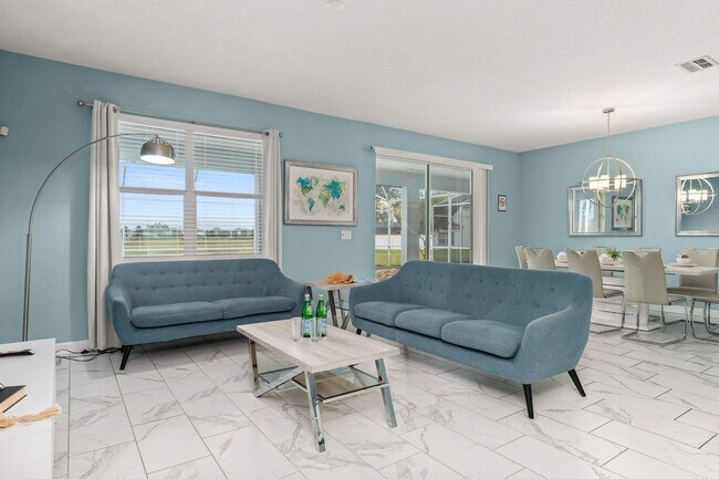 Foto del edificio - 1521 Flange Dr