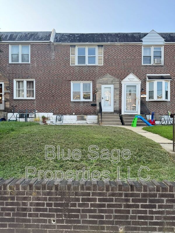 Foto principal - 2254 S Harwood Ave