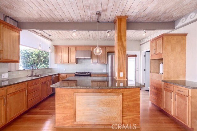 Foto principal - 531 Hazel Dr
