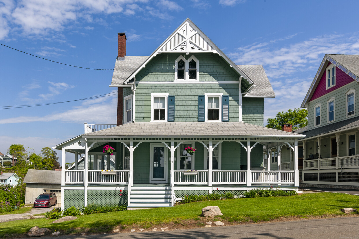 Foto principal - 18 Prospect Hill Rd