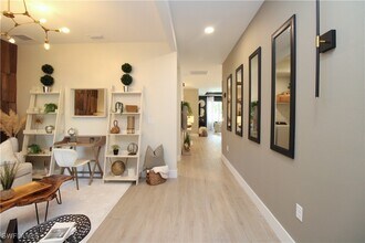 Building Photo - 8857 Oceana Wy