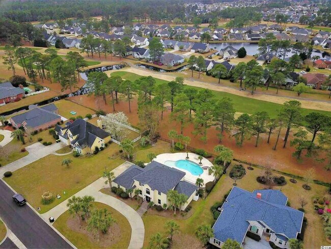 Building Photo - 8228 Forest Lake Dr