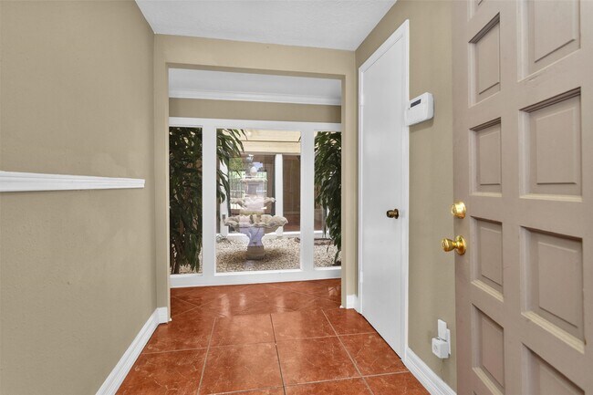 Foto del edificio - 13818 Clark Towne Ln