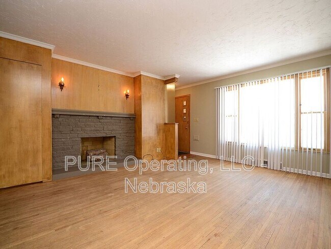 Foto del edificio - 5156 Pierce St