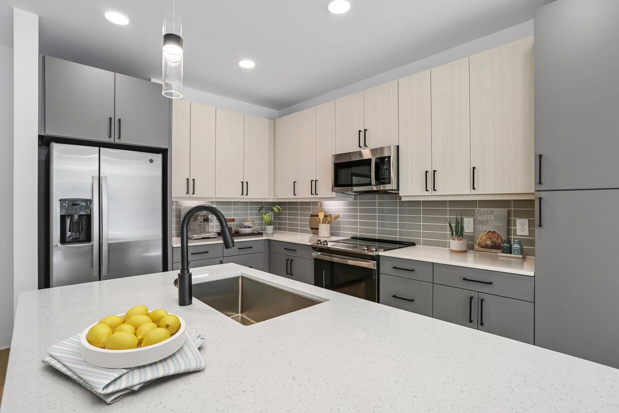 Solis Midtown Apartments in Charlotte, NC