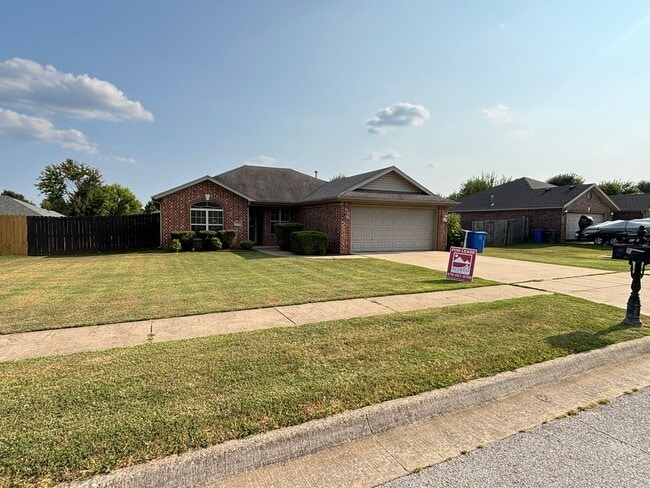 Photo - 4111 W. Mahogany Dr. House