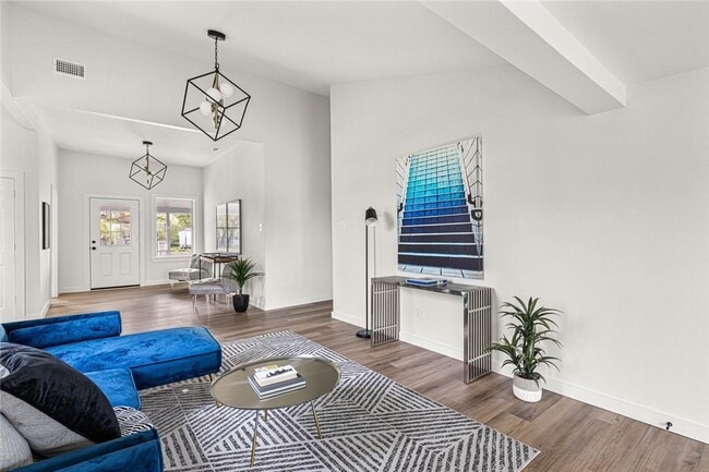 Foto del edificio - 710 S Pearl St