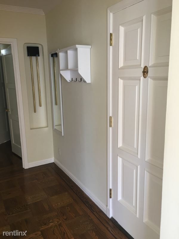 Foto del edificio - 2 br, 2 bath Apartment - 106 Beaumont Ave