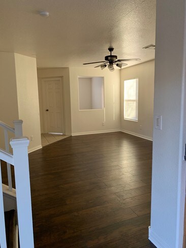 Building Photo - 613 Lelant Ct