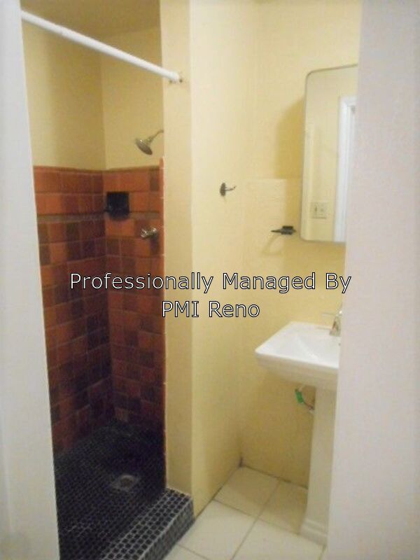 Foto del edificio - 680 Edelweiss St