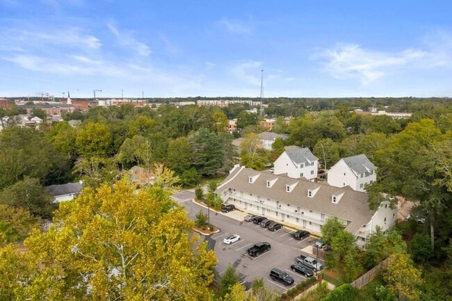 Building Photo - 149 S Debardeleben St