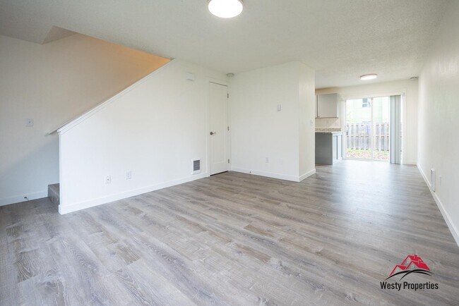Building Photo - 5147 NE Killingsworth Street