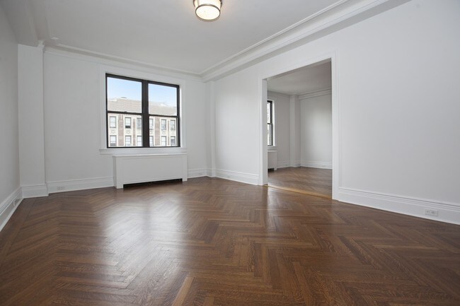 Foto del edificio - 905 W West End Ave