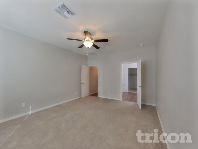Building Photo - 33598 N Draba Ln