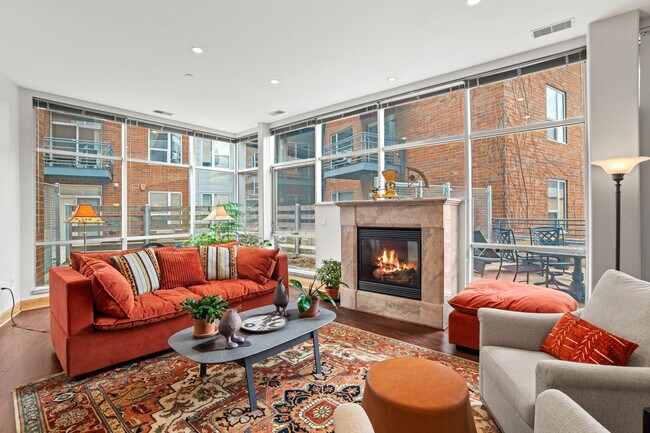 Foto del edificio - 1111 N Marshall St