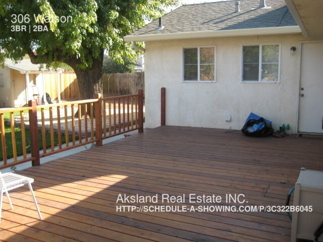 Building Photo - 306 Watson Ave