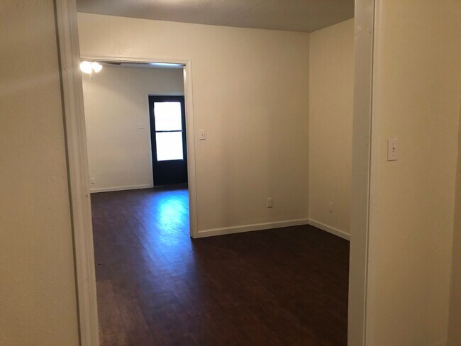 Building Photo - 1241 Crofton St