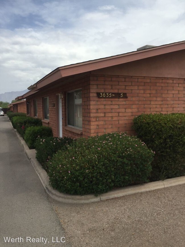 Foto del edificio - 3635-3655 E Bellevue St