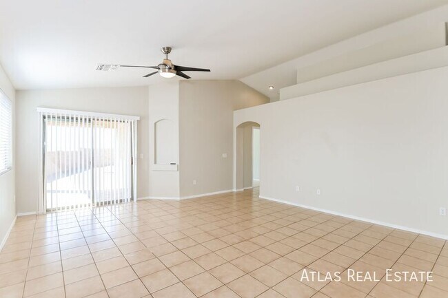 Foto del edificio - 554 S Sunny Rock Dr
