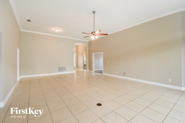 Foto del edificio - 2305 Yellow Jasmine Ln
