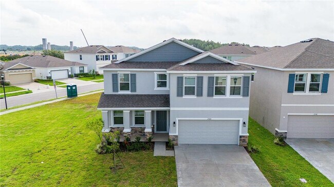 Building Photo - 2560 Warren Acrs Blvd