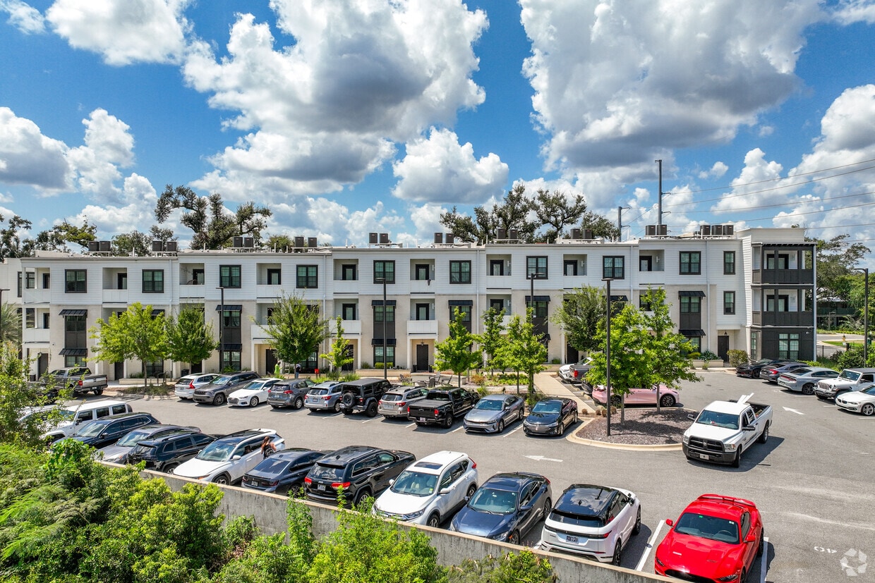 Alternate - Prospect Row East/West