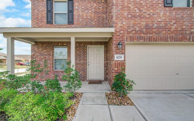 Foto del edificio - 4226 Iris Jade Dr