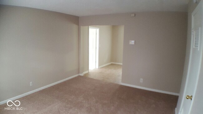 Building Photo - 2020 Audubon Dr