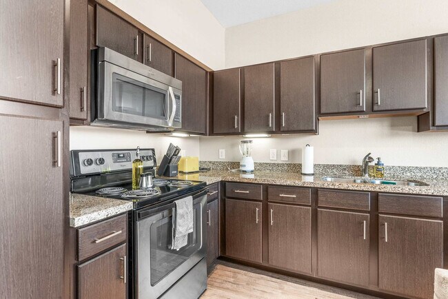 Building Photo - 501 E Oltorf St