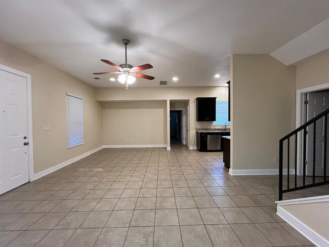 Building Photo - 1309 Olander St